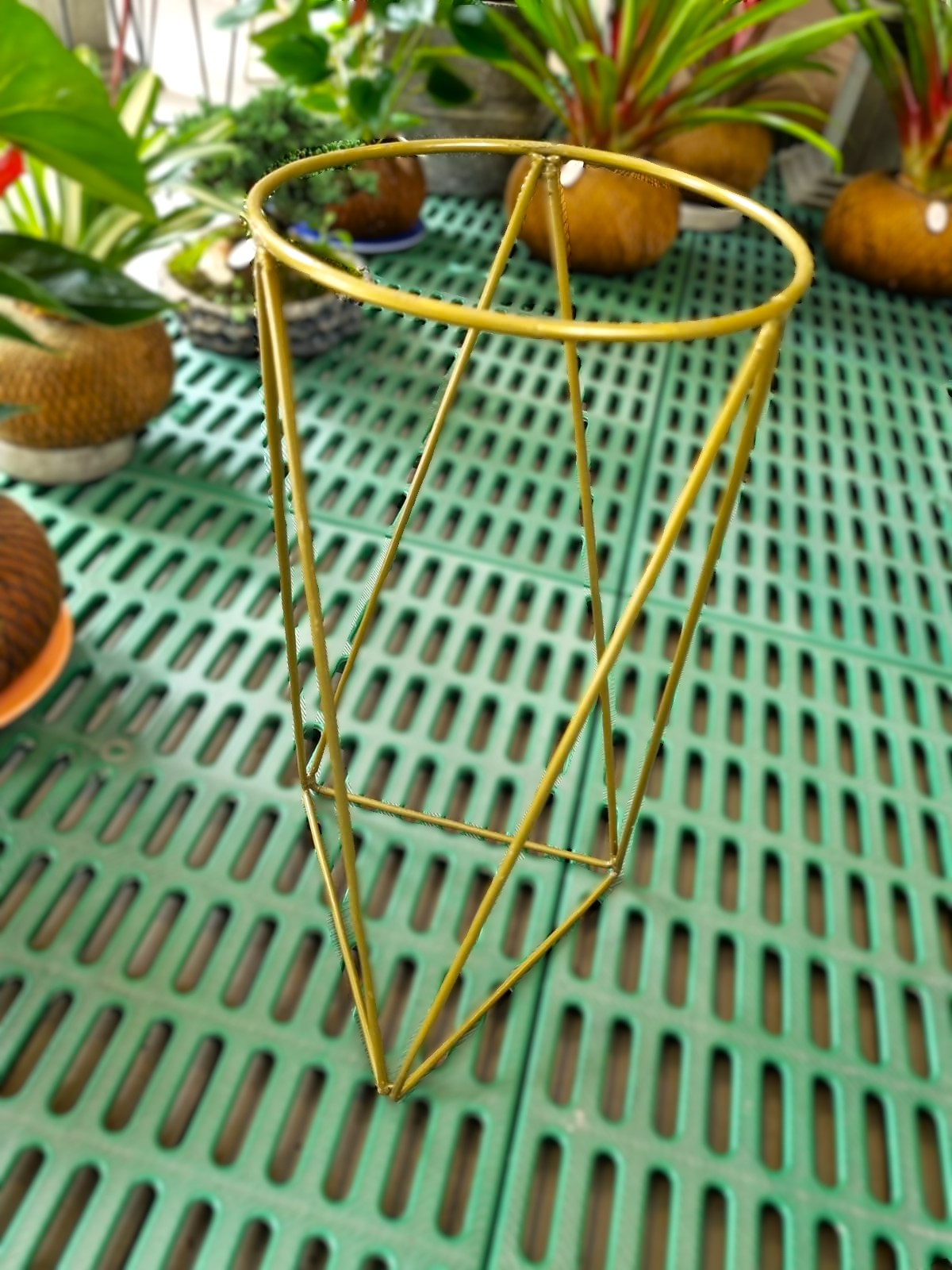 Base Metalica Pequeña (40cm Altura)